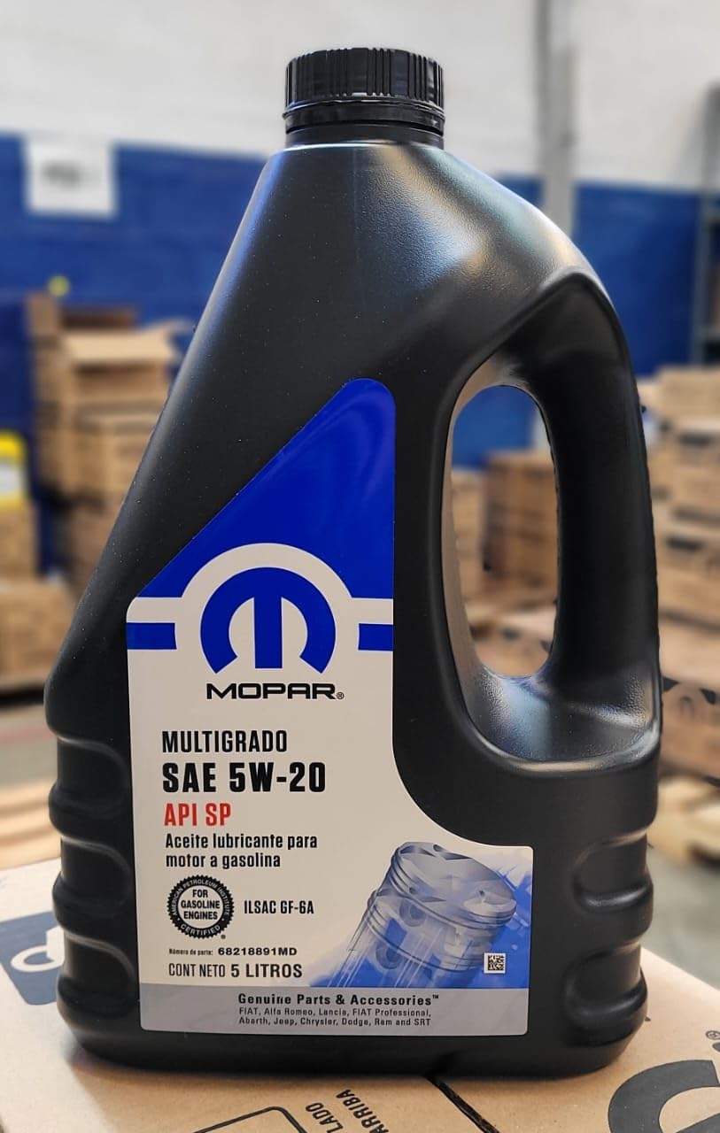 Amazon | Mopar 68218891AB オイル 5W20 | 車用エンジンオイル | 車